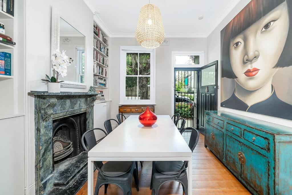 Ideal Location 3 Bdr Paddo Terrace Parking & Pets * Sydney